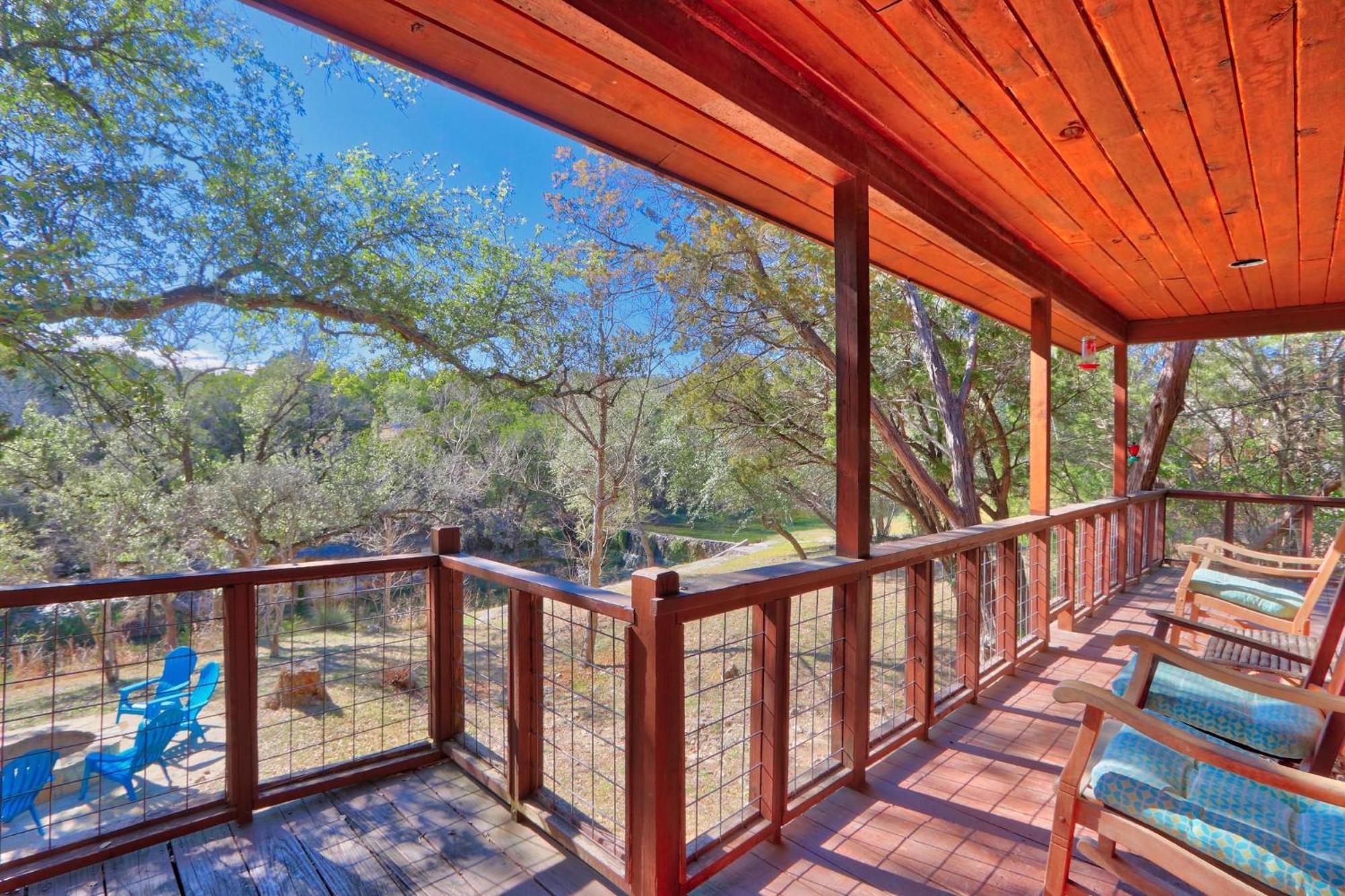 Falls Log Home Wimberley Bagian luar foto