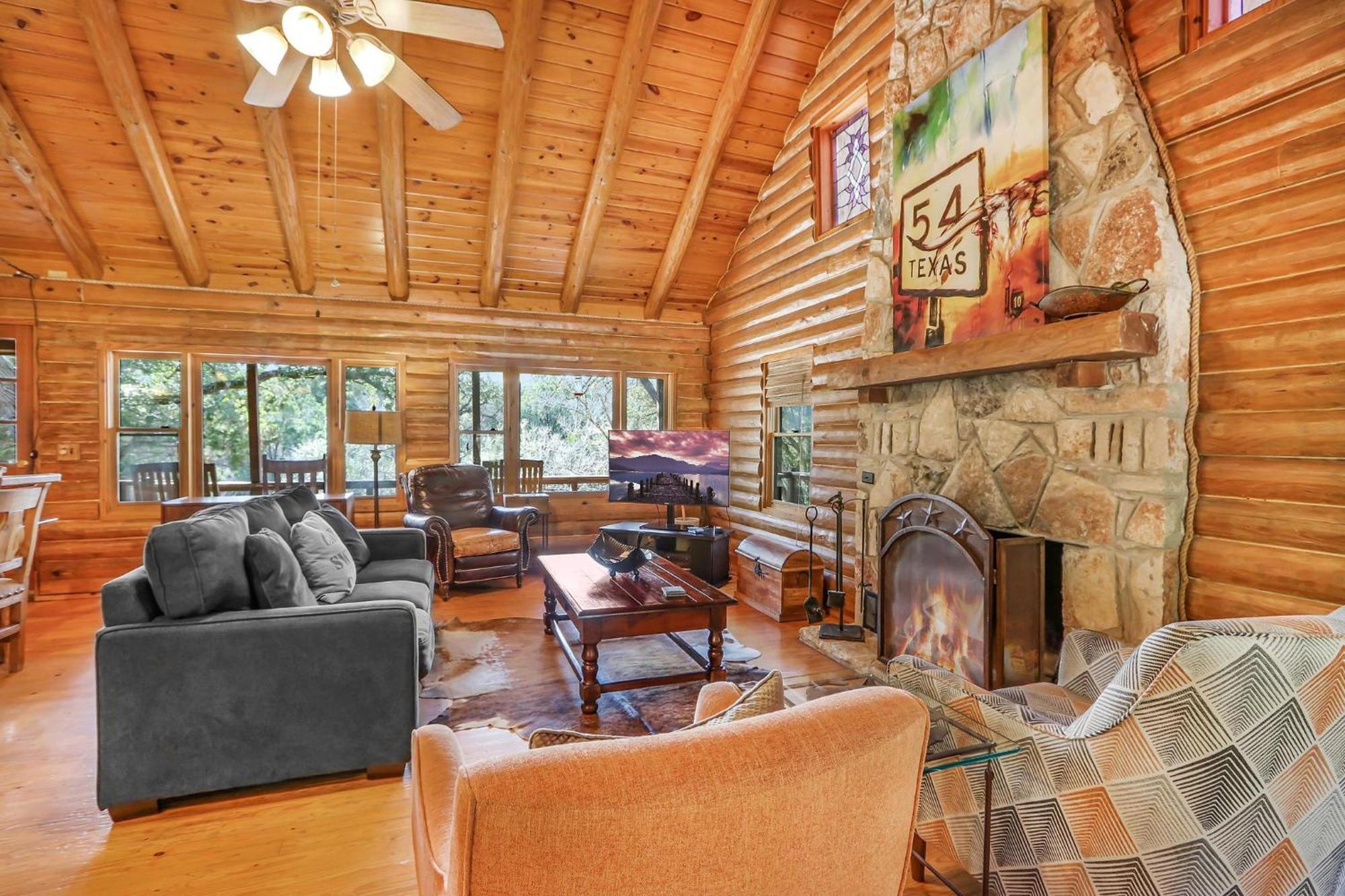 Falls Log Home Wimberley Bagian luar foto